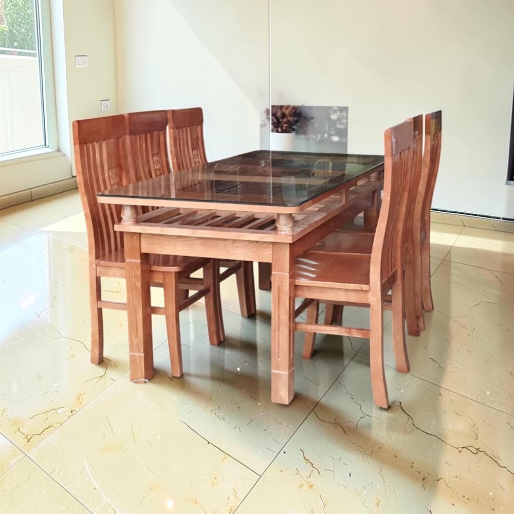 Dấu hiệu bàn ăn cần thay mới