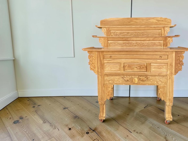 Hướng Đặt Bàn Thờ Theo Tuổi