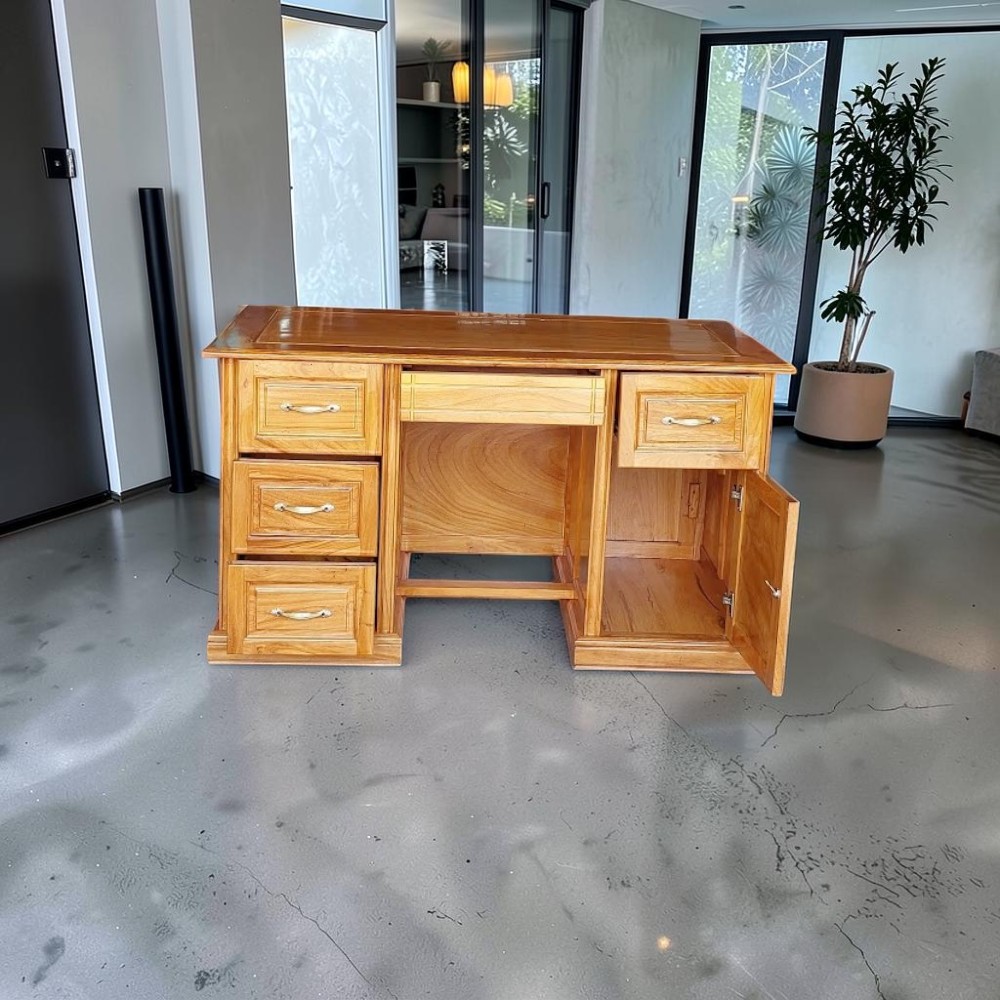 Giá Bàn Làm Việc Văn Phòng 2026: Bảng Giá Chi Tiết & Kinh Nghiệm Chọn Mua 31 Showroom bàn làm việc văn phòng Nội Thất Thái Bình Quận 7 TPHCM